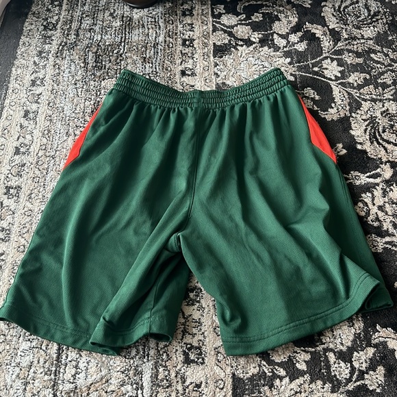 Nike sz Md University of Miami green and orange basketball shorts with pockets - Picture 3 of 5